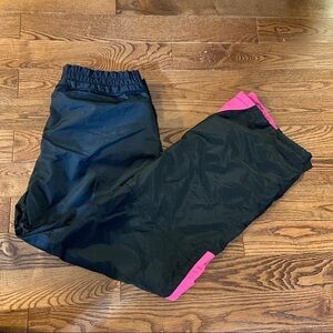Vintage  white sierra black & pink snow pants in size large